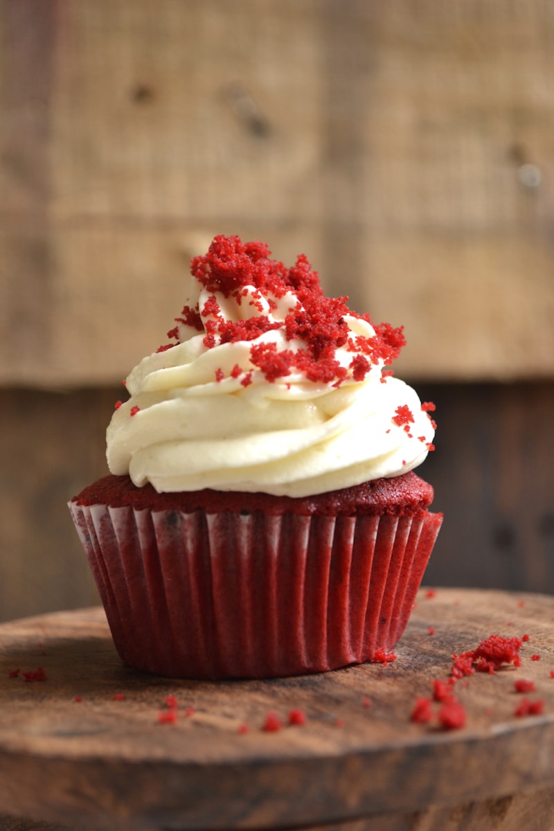 Red Velvet Cupcakes (Box of 12)